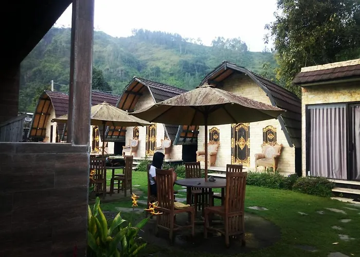 Bunbulan Hill And Hostel *